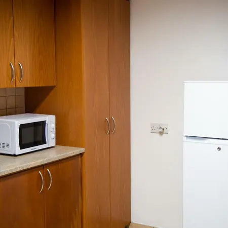Apartment Sunny Three-bedroom Spacious Flat *